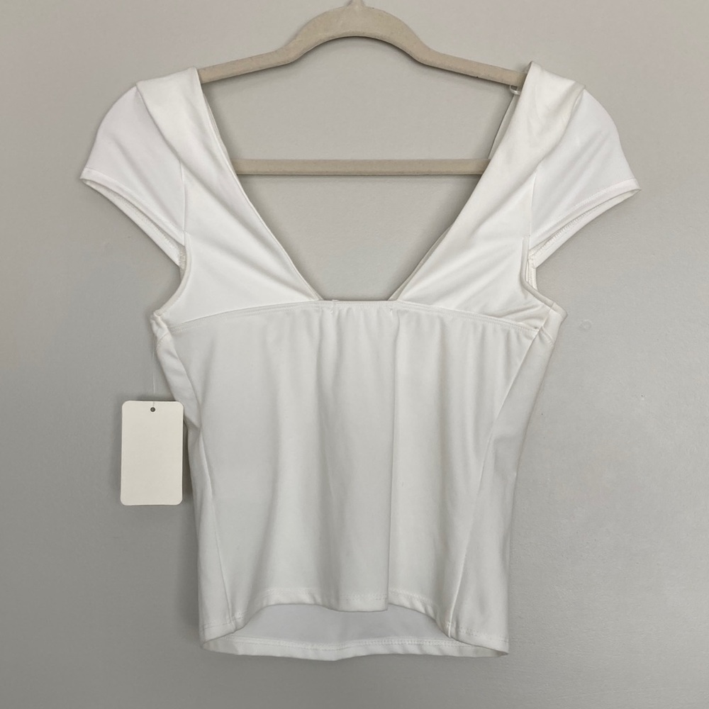 Gaze White Top Teen Women’s Medium NWT Spring Summer Tee Cap Sleeve - Picture 5 of 5